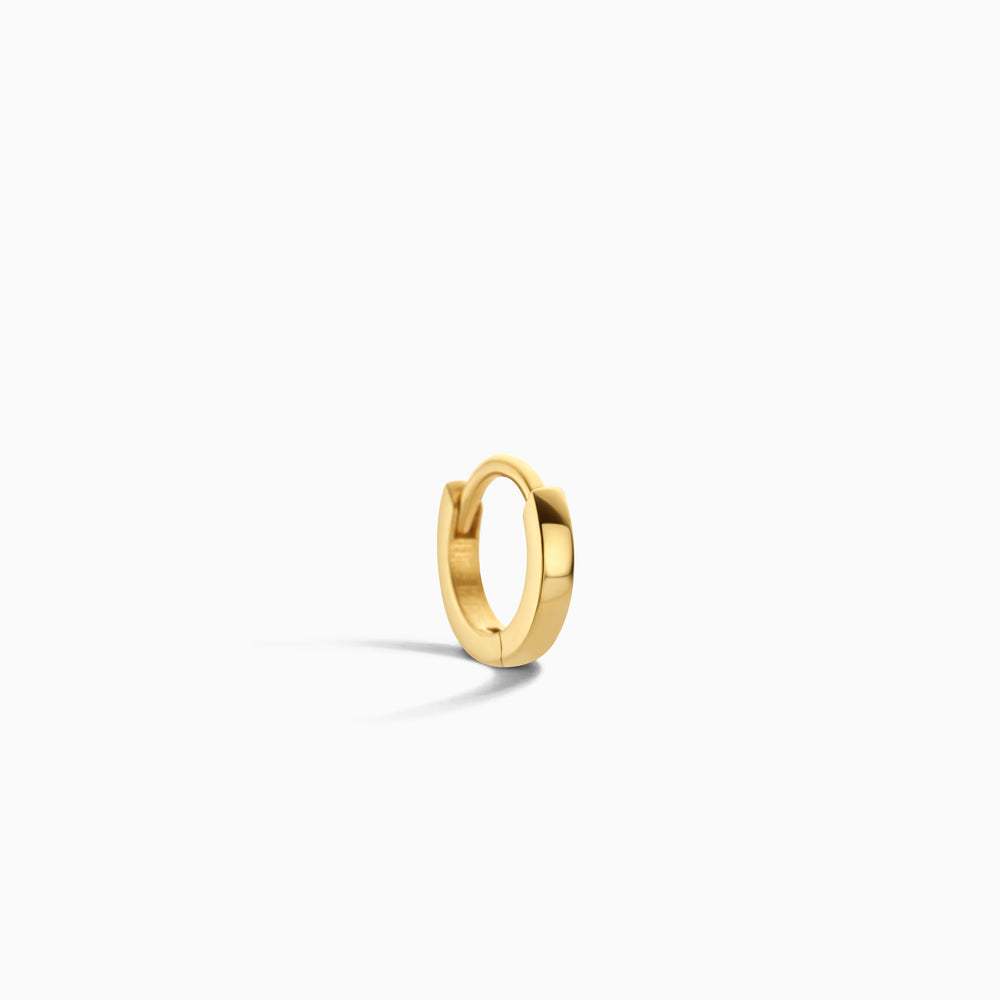 Single Huggie (8mm)