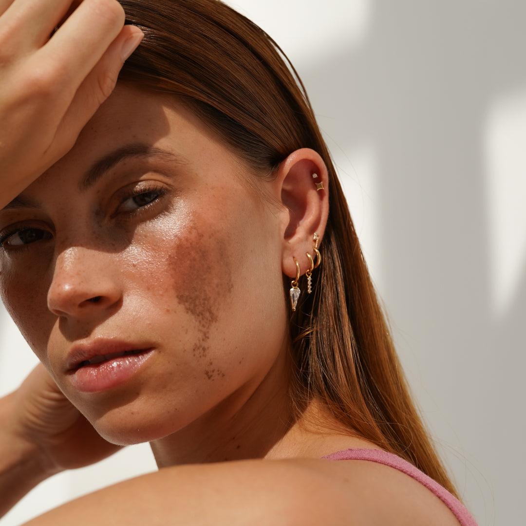 Thunderbolt Flatback Stud Earring